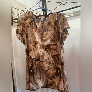 Woman’s Earthy Tone Blouse